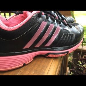 Adidas Tennis Shoe